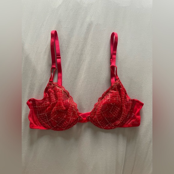Red and Gold Mesh Victoria’s Secret Bra. 34B - Picture 1 of 5